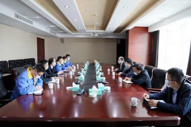 平湖市委书记仲旭东一行莅临银河集团(galaxy)调研企业疫情防控和复工复产工作